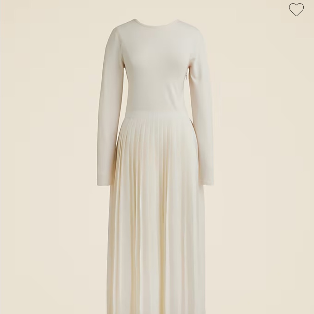 Elegant Cream Long Sleeve Dress